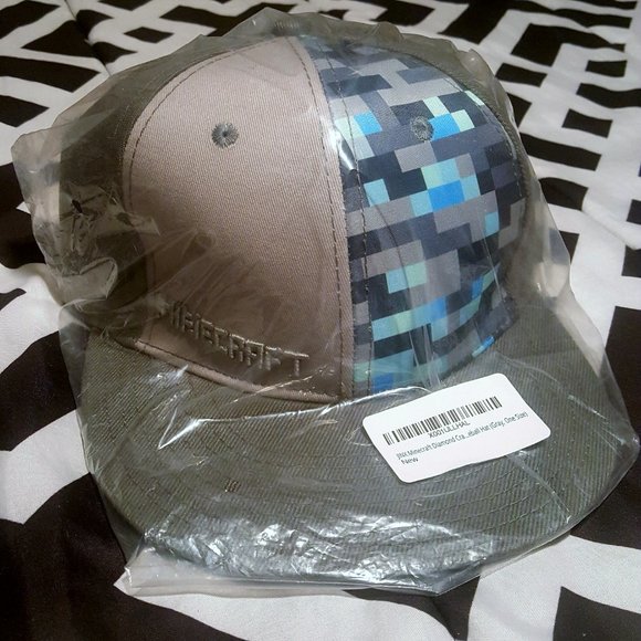 3 (NEW) Minecraft Hats - Picture 2 of 5
